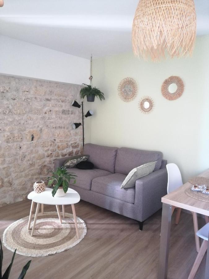 Jazennes Gite Dans Une Ambiance Vegetale Avec Spa Privatif מראה חיצוני תמונה